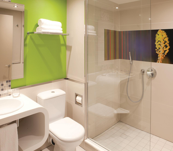 Bathroom 4, Garden Court Sandton City, City of Johannesburg