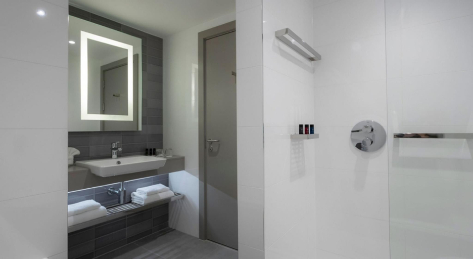 Bathroom 4, Clayton Hotel Manchester City Centre, Manchester