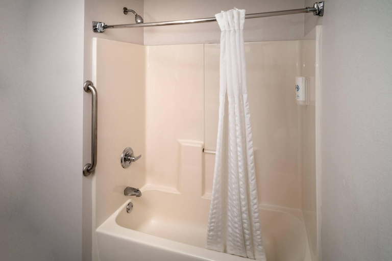 Bathroom 4, Comfort Suites Prestonsburg West, Floyd