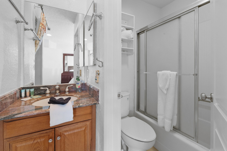 Bathroom 3, Lakeview Condo, San Bernardino