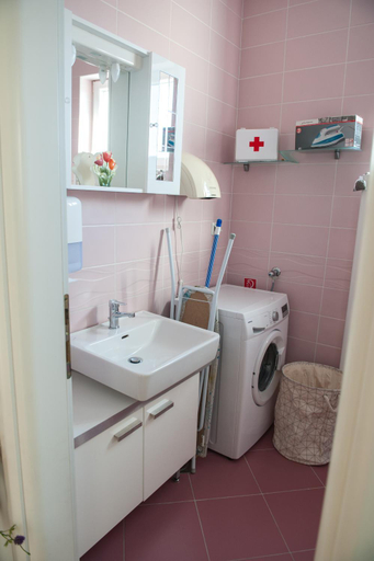 Bathroom 3, Apartment Josip - One Bedroom apartment, Zagreb