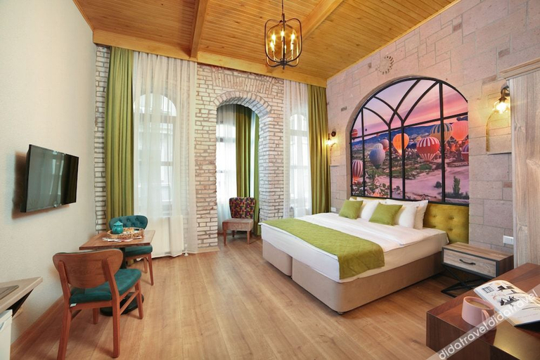Bedroom 3, Ardilas Residence, Beyoğlu