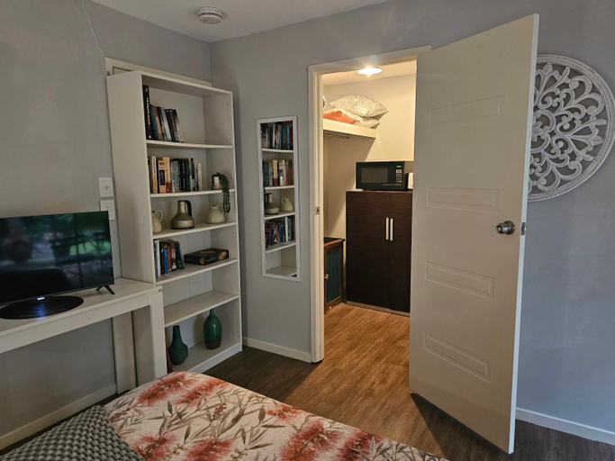 Others 4, The Garden House BnB, Ipswich - North