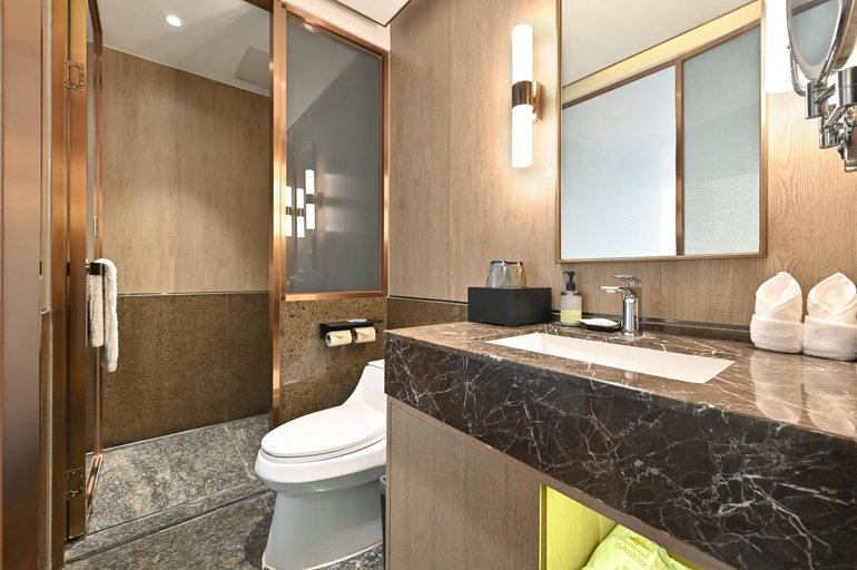 Bathroom 4, Jingli  Hotel (Beijing Heshenghui Dajiaoting Subway Station Branch), Beijing