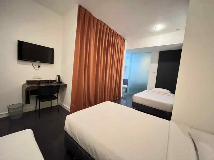 Others 4, Hotel Pollodium, Kuala Lumpur
