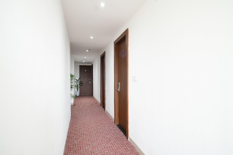 Others 4, Aceotel Premier, Vijay Nagar, Indore