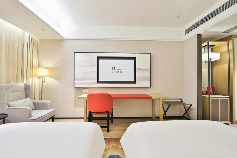 Bedroom 2, Madison Hotel Changchun Yiqi Wuyue Plaza, Changchun