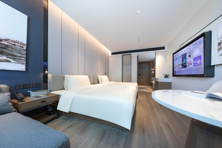 Bedroom 2, Atour Hotel Haikou Binhai Avenue Xixiu Beach, Haikou
