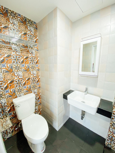 Bathroom 3, GP House Bangkok - Sukhumvit Onnut BTS Skytrain , Phra Khanong