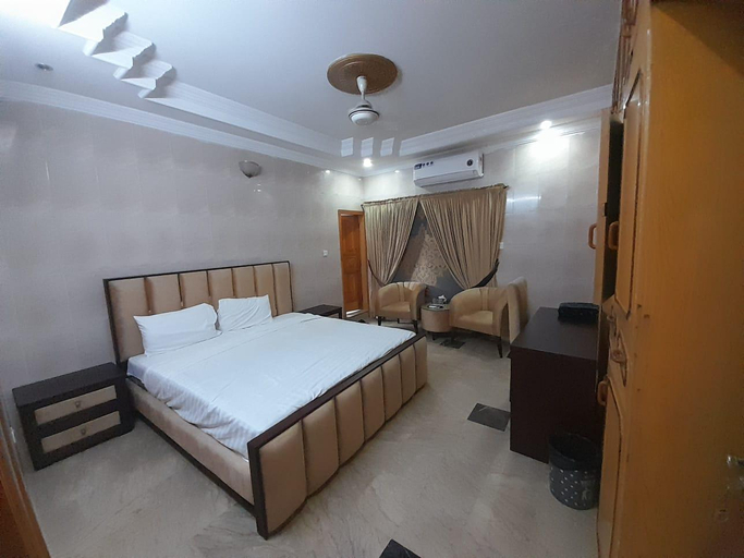 Others 3, Signature Inn Islamabad, Islamabad