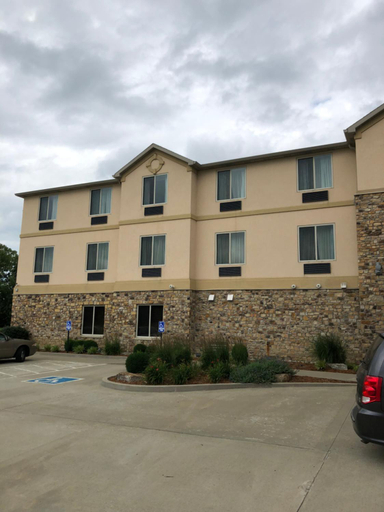Exterior & Views 1, Country View Inn & Suites, Crawford