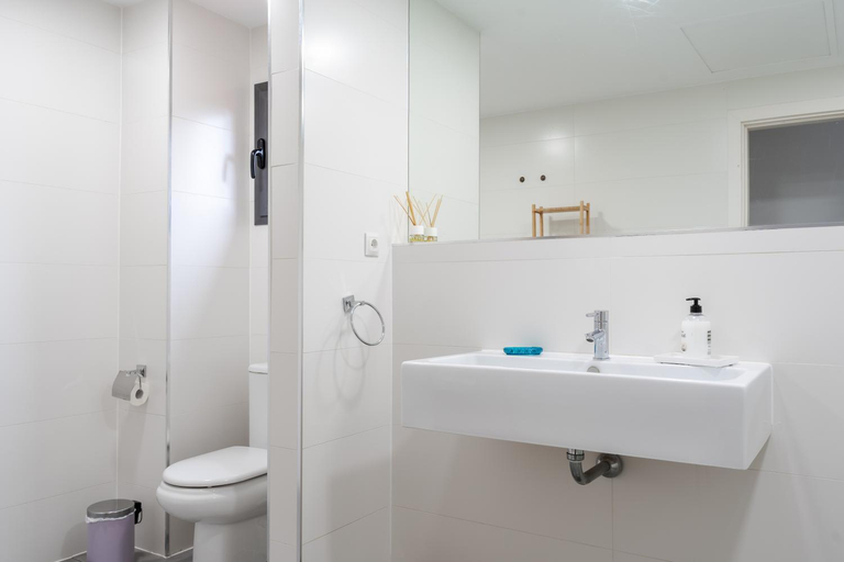 Bathroom 3, Tabaibas1 @ Salobre Golf, Las Palmas