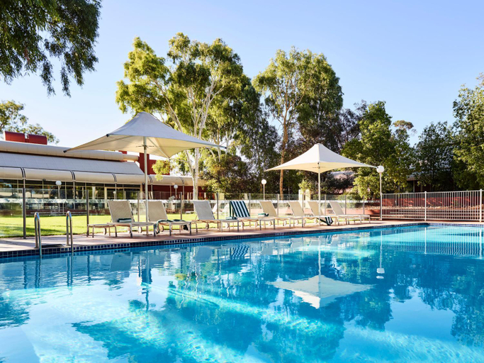 Sport & Beauty 2, Desert Gardens Hotel, Petermann-Simpson