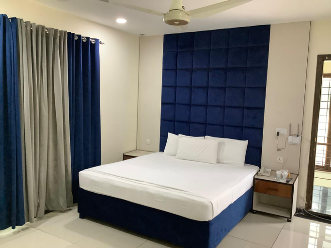 Bedroom 3, Rose Valet Guest House, Islamabad