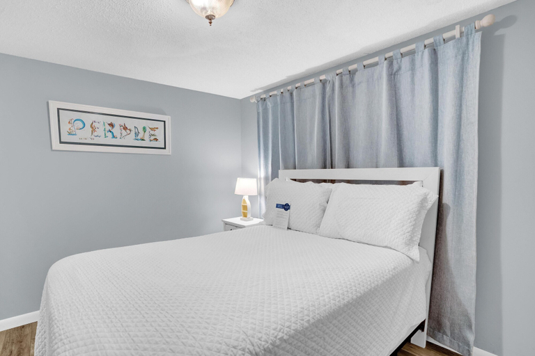 Bedroom 3, Sugar Beach 257, Baldwin
