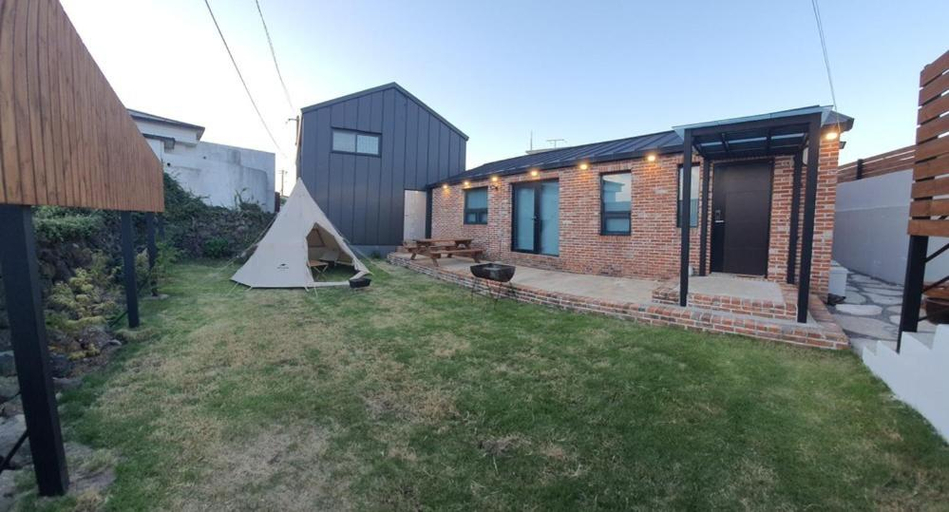 Exterior & Views, Guideok 1084, Jeju