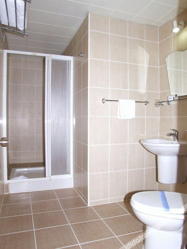 Bathroom, City Hotel Cerkezkoy, Çerkezköy