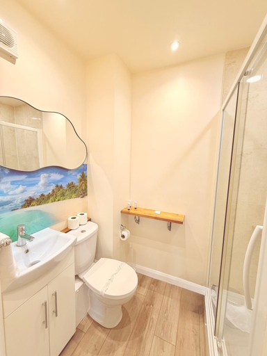 Bathroom 4, Vernon Guesthouse, East Sussex