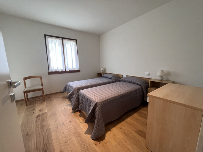 Room 4, 085 Trilocale Duplex Giustino, Trento