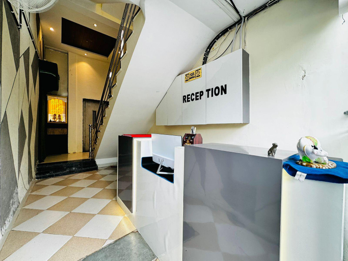 Public Area, Hotel Apple INN, Indore