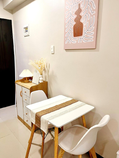 Others 5, Siesta 8 Staycation Condo near Mactan Airport, Lapu-Lapu City