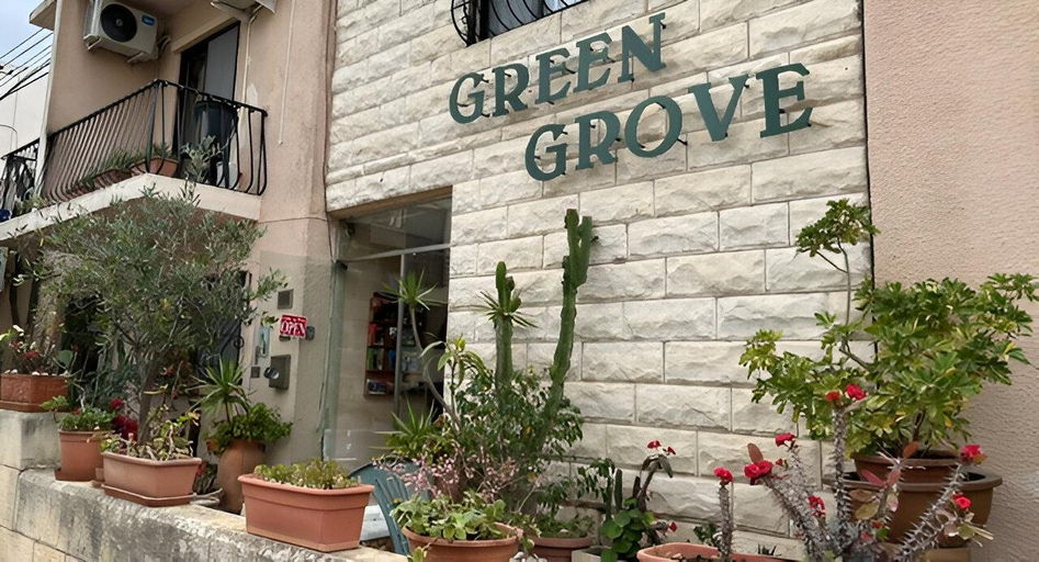 Exterior & Views 2, Green Grove Guest house