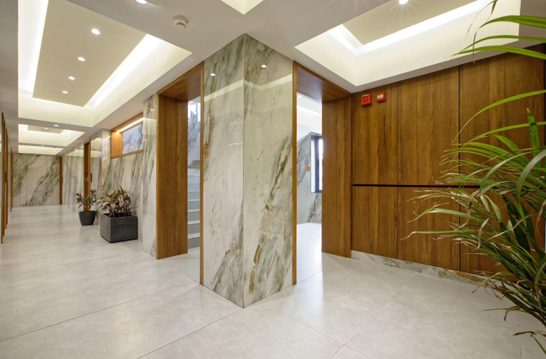 Public Area 2, Plenteous Inn, Ahmadabad