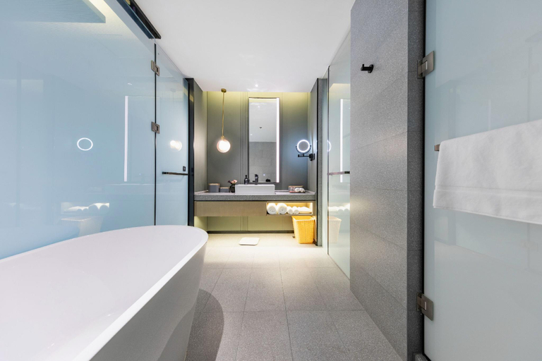 Bathroom 2, Atour S Hotel Ningbo Middle Zhongshan Road, Ningbo