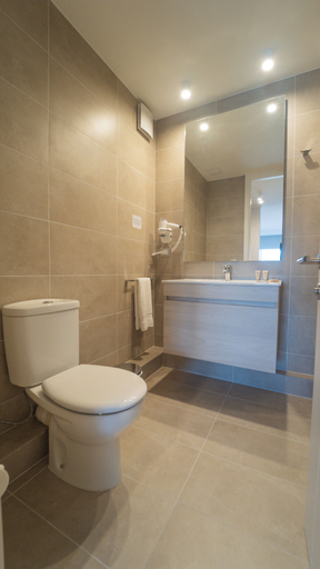 Bathroom 5, Spot Suites, Santiago