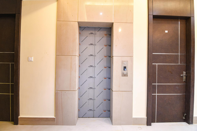 Public Area 2, FabHotel Samotel - Nr. Kolkata Airport, North 24 Parganas