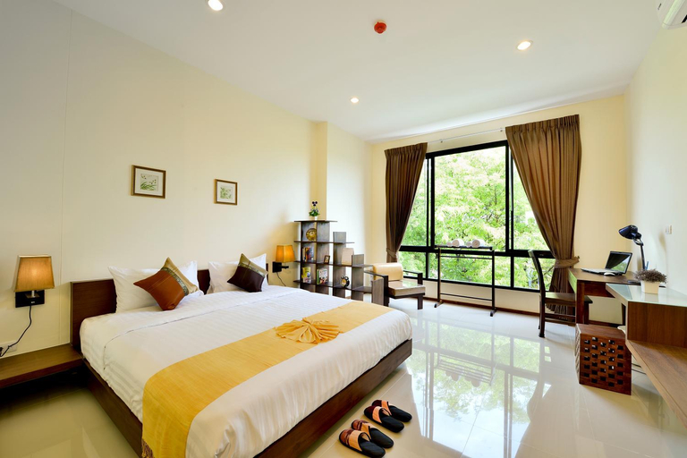 Bedroom 3, The Choice Hotel - Adults Only, Chom Thong