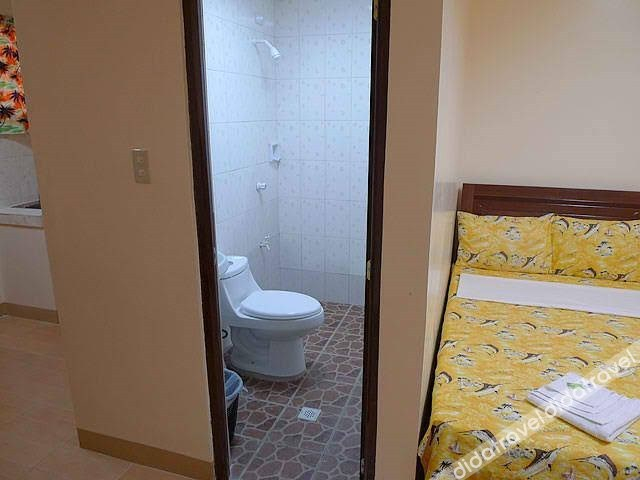 Bathroom, Island Tropic Hotel and Restaurant, Alaminos City