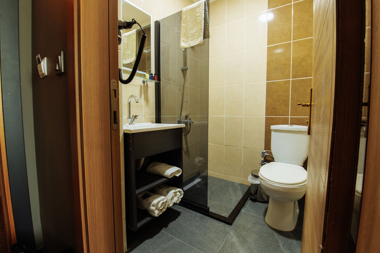 Bathroom 5, 216 TREND SUİTE, Atasehir