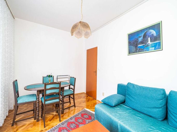 Others 5, bedroom apartment with balcony, Dubrovnik