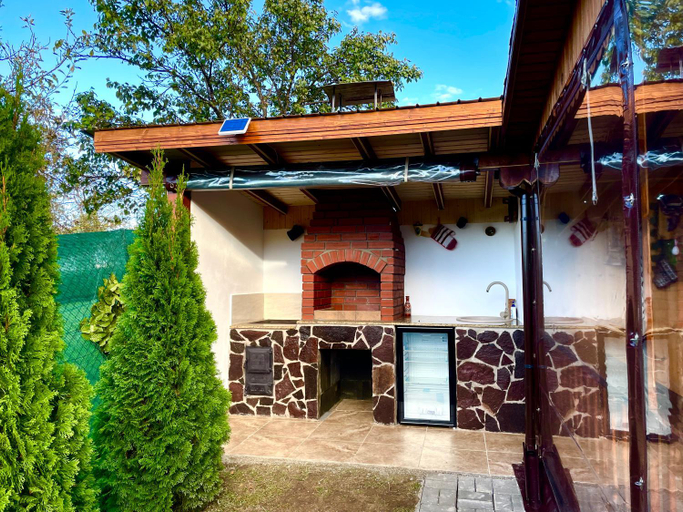 Others 4, Casa de vacanta, Orlat