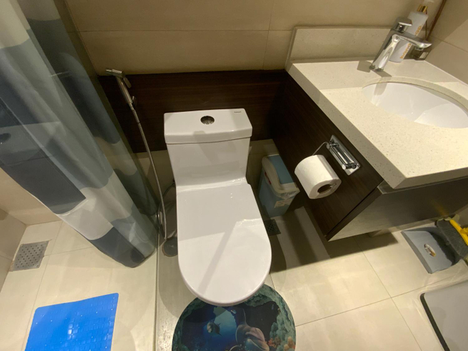 Bathroom 3, Ma Roberta@Tambuli Residenz Studio Unit 16 Floor, Lapu-Lapu City