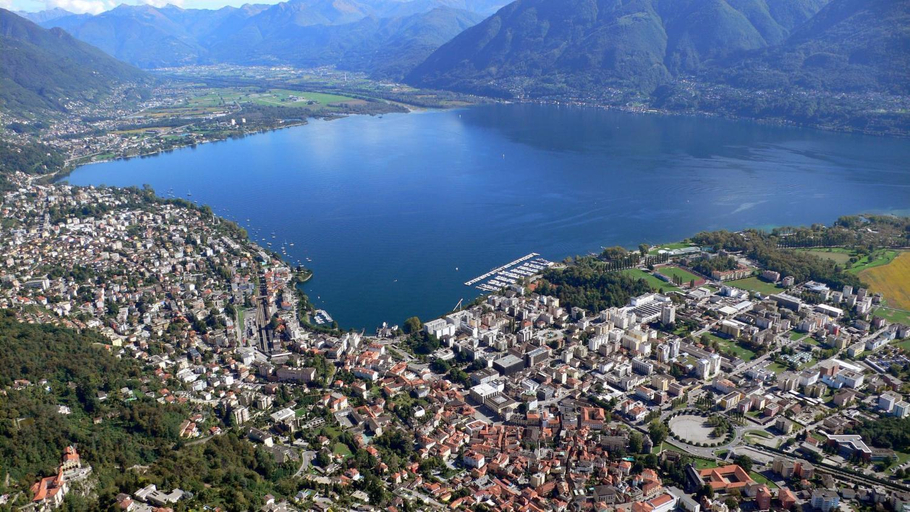 Others 4, Double Room with Air Conditioning Del Ponte Break, Locarno