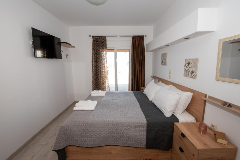 Bedroom 2, Searock Stegna Villa, South Aegean