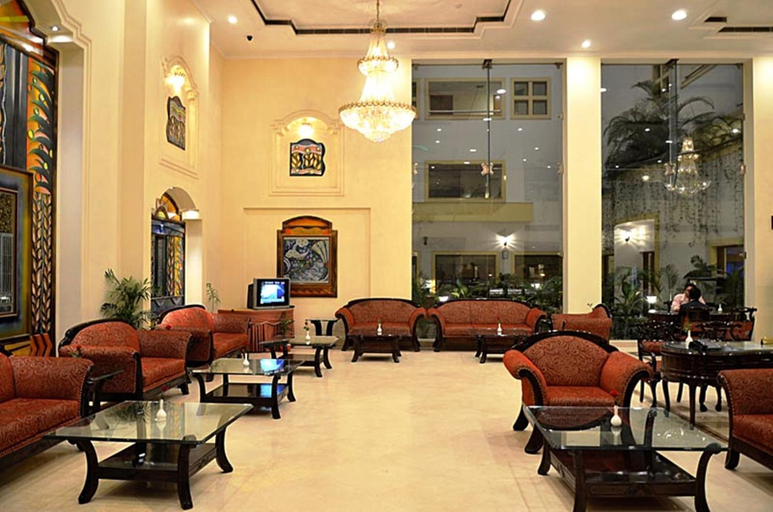 Public Area 3, Hotel Meraden Grand Varanasi, Varanasi