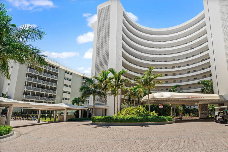 Exterior 5, Crystal Sands Beach Elegance, Sarasota