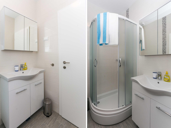 Bathroom 5, Villa Karmen with terrace, Dubrovnik
