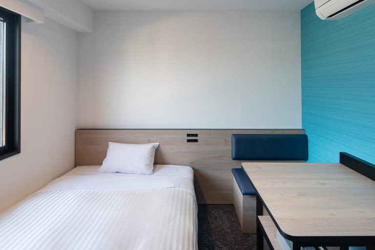 Bedroom 3, サンホテル大竹, Waki