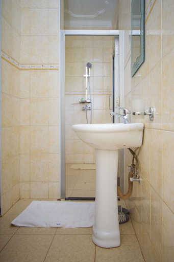 Bathroom, Sapphire Hotel Entebbe Kigo, Jinja
