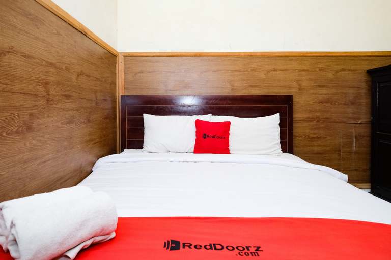 Bedroom 3, RedDoorz Plus @ Singaraja, Buleleng