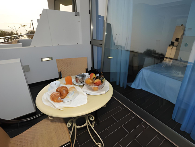 Others 2, Nauticus Hotel Ugento, Lecce