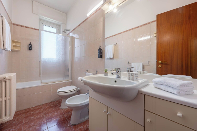 Bathroom 5, IH Hotels Milano ApartHotel Argonne Park, Milano