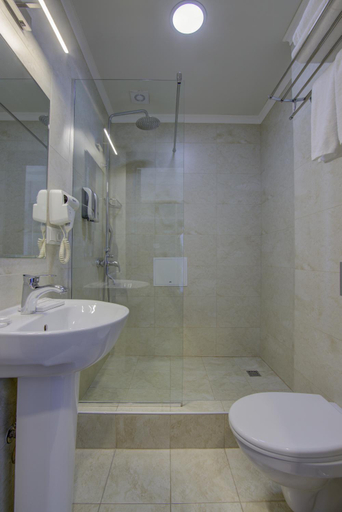 Bathroom 2, Resident Hotel Bishkek, Bishkek