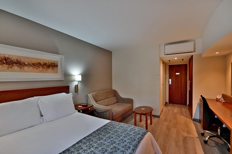 Bedroom 4, City Lodge Hotel Gqeberha, Nelson Mandela Bay