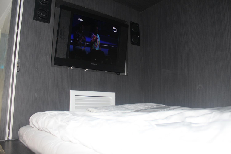 Bedroom 3, H-District Boutique Poshotel, Khlong Toey