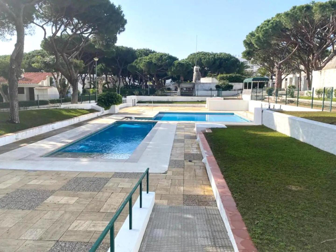 Sport & Beauty 2, BnB Homes Falésia Beach cozy Apartment with terrace & 2 Swimming Pools, Albufeira